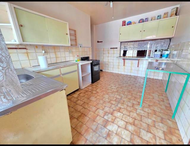 2 BEDROOM TOWNHOUSE FOR SALE IN MEYERTON CENTRAL